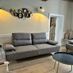 La Pierre Du Bonheur Maison De Village De 2 à 8 Personnes Casa vacanze