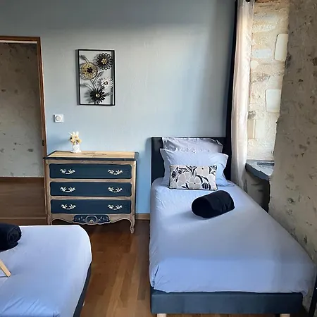 La Pierre Du Bonheur Maison De Village De 2 à 8 Personnes Casa vacanze