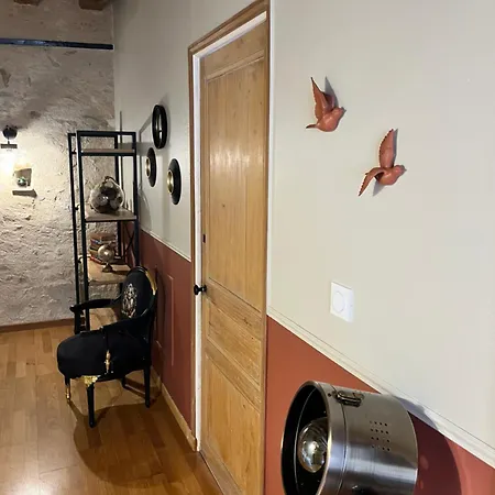 La Pierre Du Bonheur Maison De Village De 2 A 8 Personnes