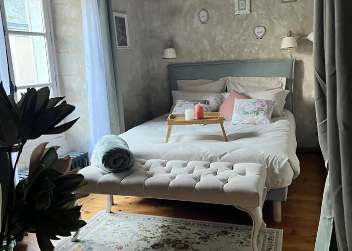 La Pierre Du Bonheur Maison De Village De 2 A 8 Personnes بيت للعطل