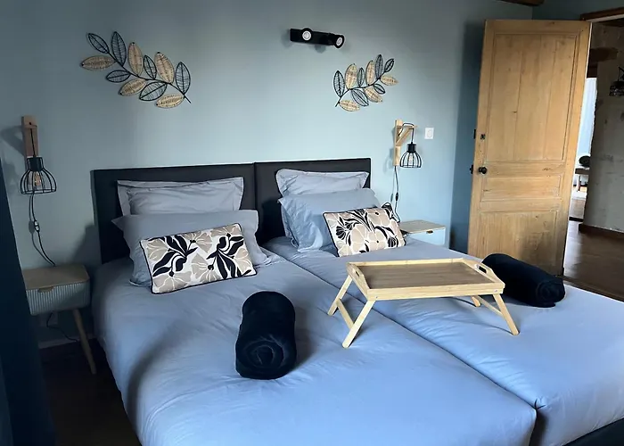 La Pierre Du Bonheur Maison De Village De 2 A 8 Personnes *