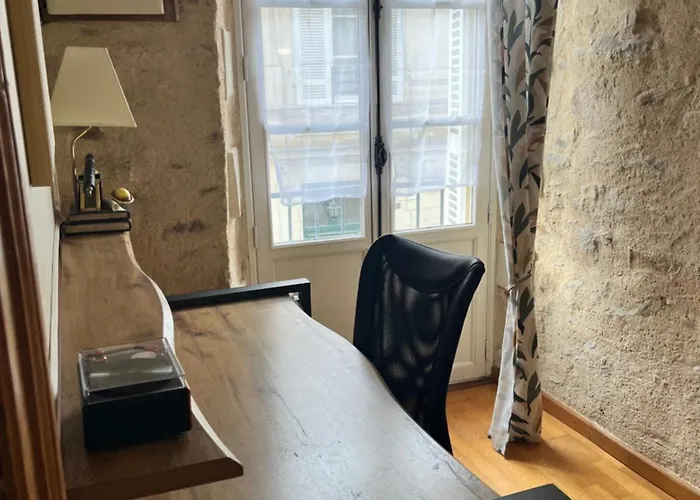 بيت للعطل La Pierre Du Bonheur Maison De Village De 2 A 8 Personnes *