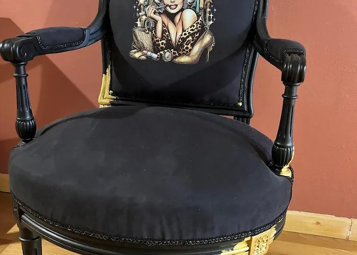 La Pierre Du Bonheur Maison De Village De 2 A 8 Personnes Saint-Denis-dʼAnjou